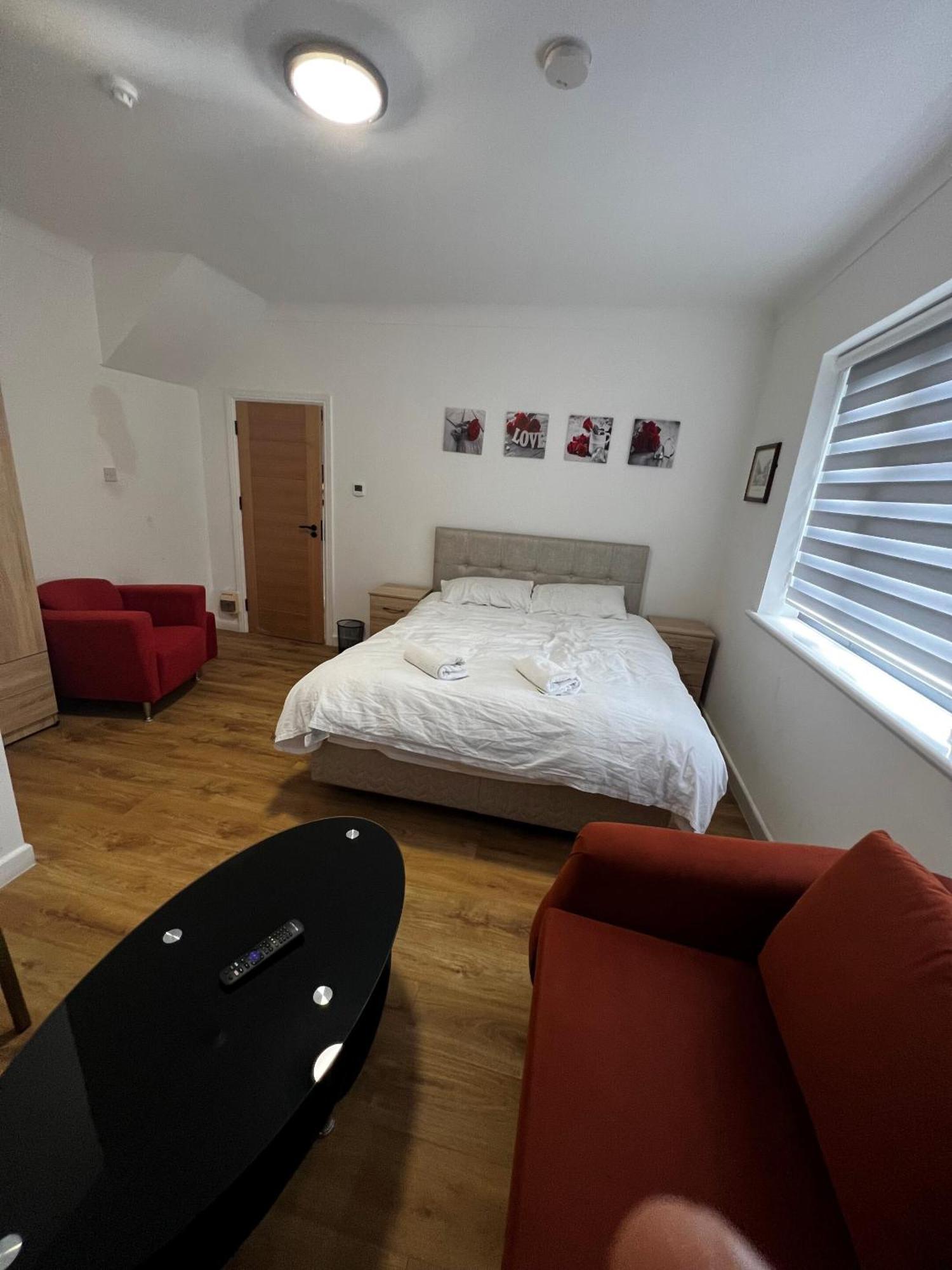 The Barrington Hotel New Barnet Exteriér fotografie